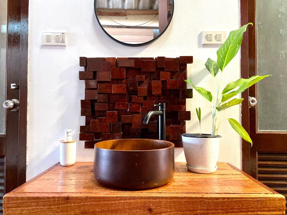 Boho Hostel Ko Lanta Екстериор снимка